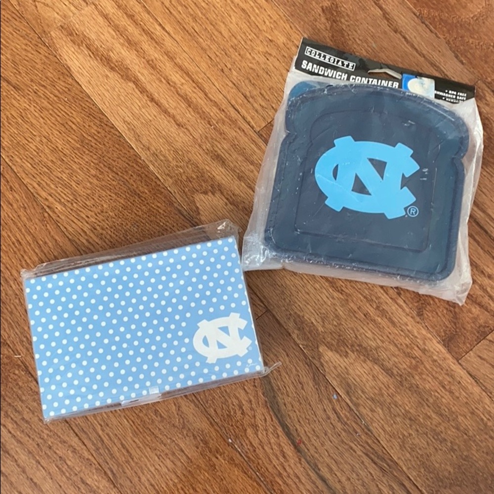 ❤️3/$25❤️ North Carolina University container and notecards
